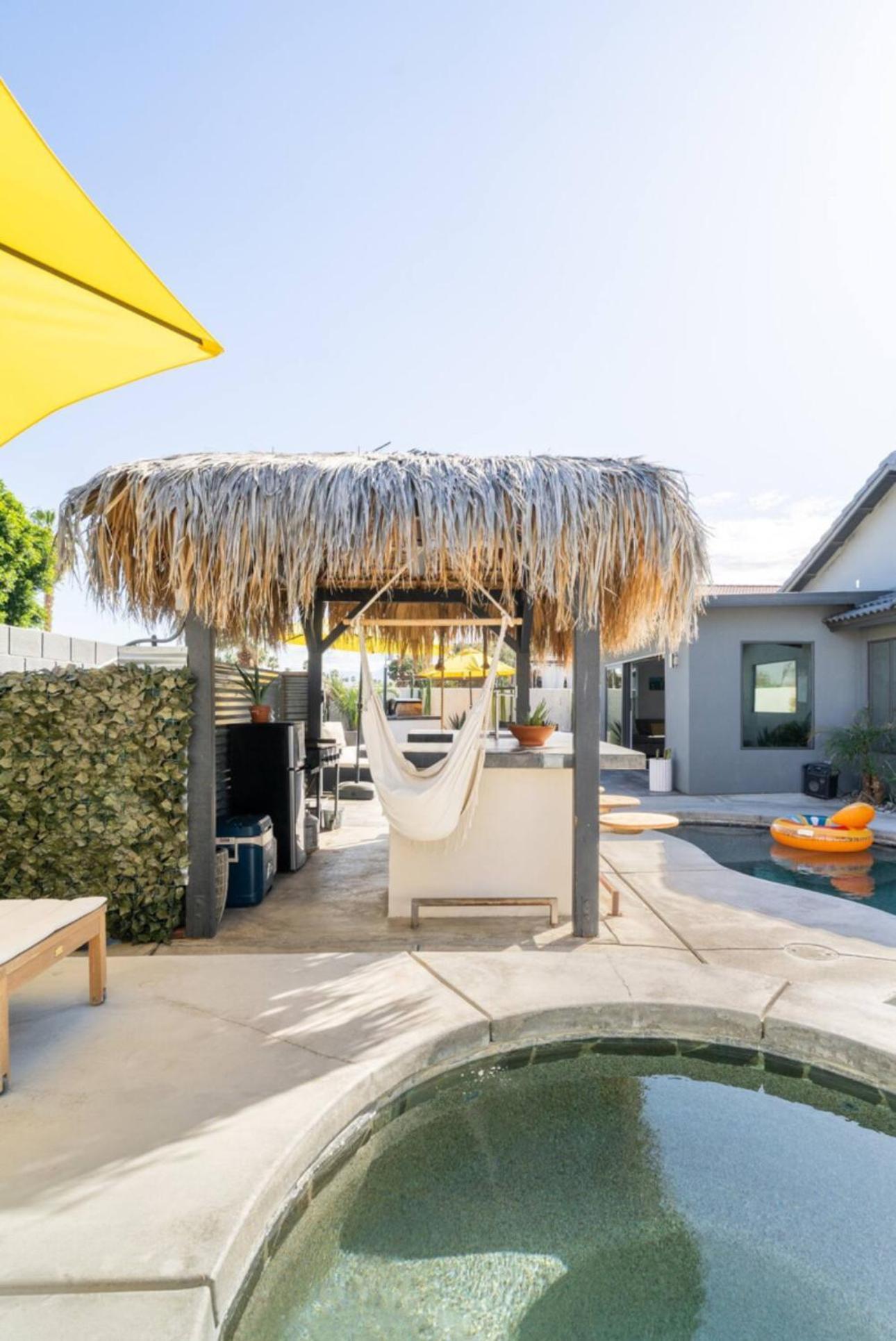 Desert Paradise Salt Water Pool & Spa 1 Mile To Coachella Fest Indio Eksteriør billede